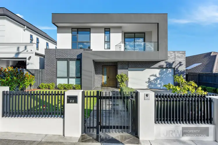 22 Cooper Avenue, Glen Waverley VIC 3150