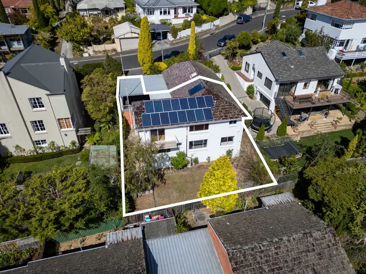 2/13 Derwentwater Ave, Sandy Bay TAS 7005
