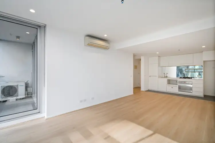 1807/8 Mccrae Street, Docklands VIC 3008