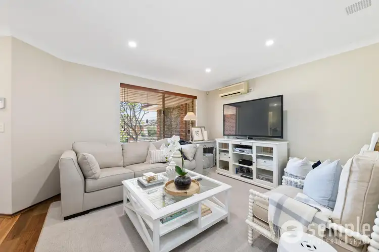 Sixth view of Homely house listing, 32 Turnbury Park Drive, Jandakot WA 6164