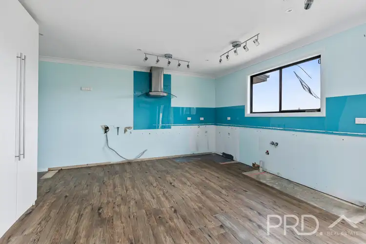 Fifth view of Homely house listing, 15 Eberlin Place, Tumut NSW 2720