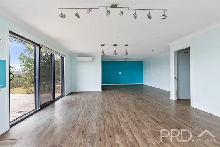 Sixth view of Homely house listing, 15 Eberlin Place, Tumut NSW 2720