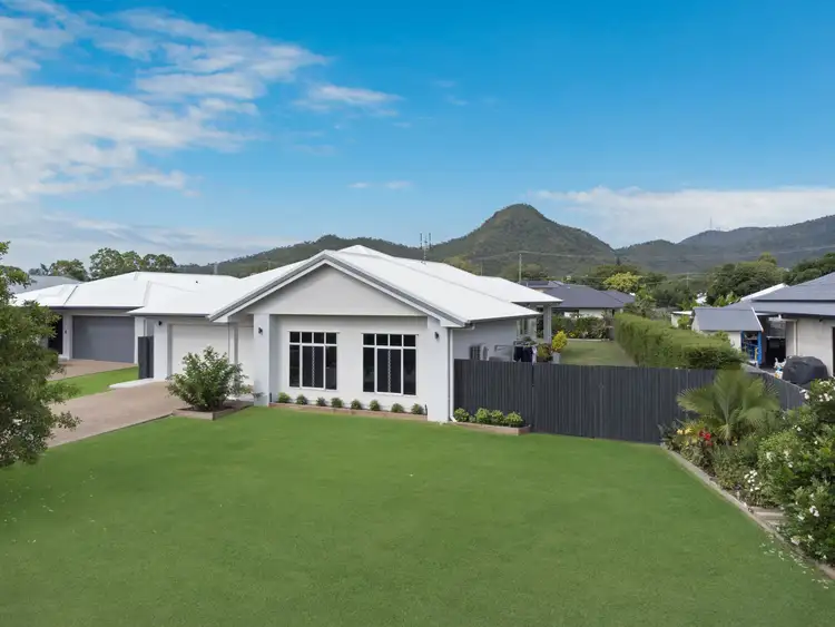 2 Pamela Court, Rasmussen QLD 4815
