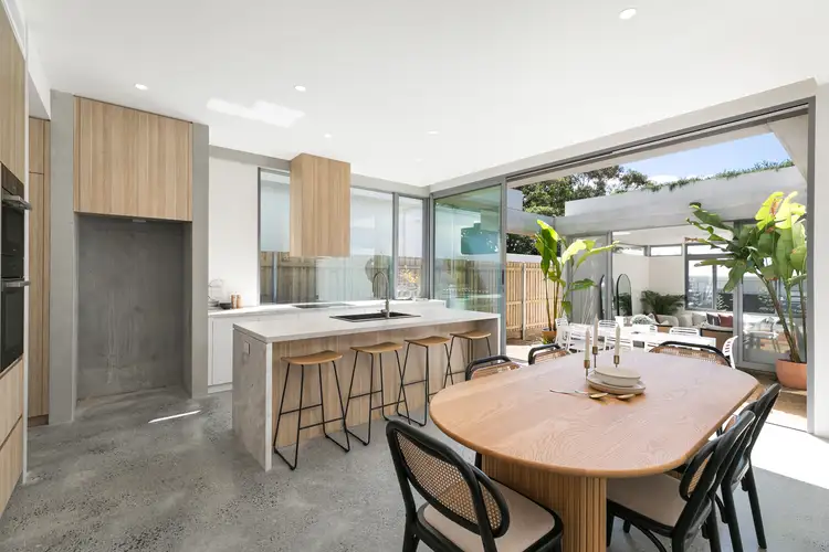 45b Sturt Road