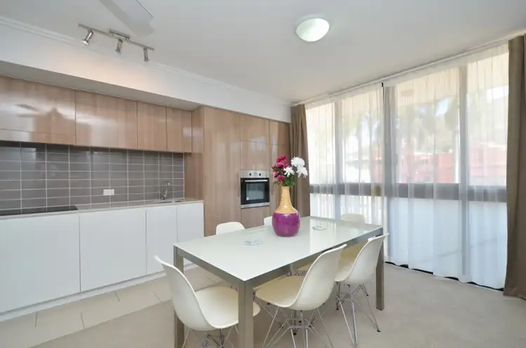 Fourth view of Homely apartment listing, 2/5 Kingsway Place, Townsville City QLD 4810