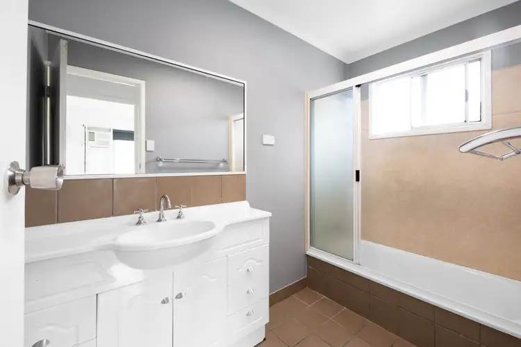 Seventh view of Homely house listing, 10 Osprey Close, Slade Point QLD 4740
