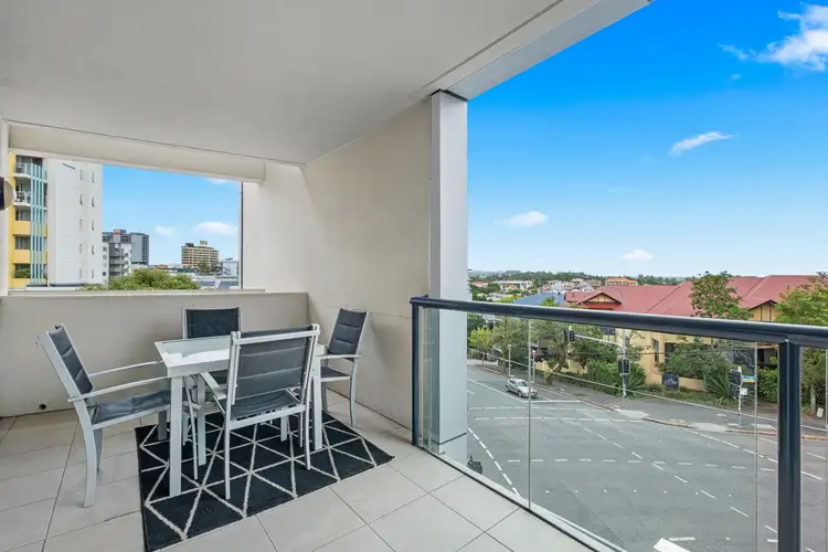 Third view of Homely apartment listing, 201/292 Boundary Street, Spring Hill QLD 4000