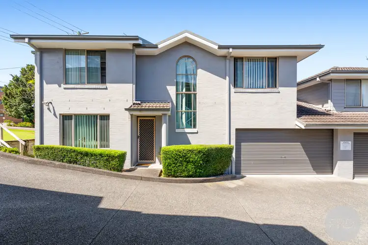 1/3 Thurlow Avenue, Nelson Bay NSW 2315