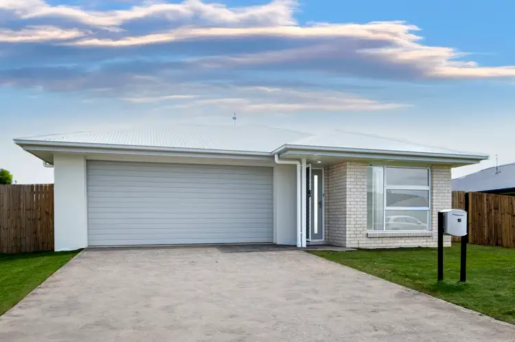 10 Blake Street, Laidley North QLD 4341