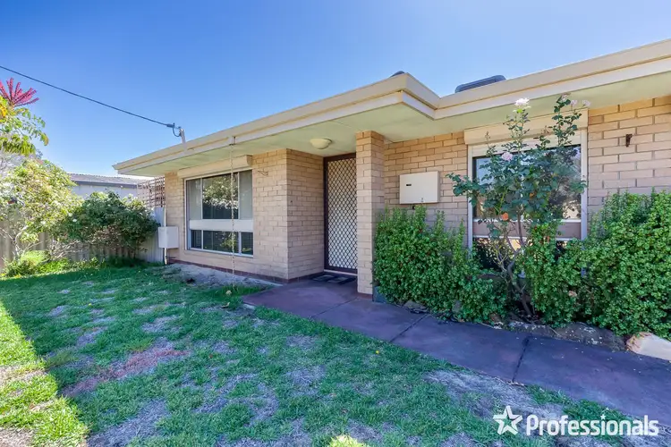 Fourth view of Homely house listing, 15 Willowmead Way, Kelmscott WA 6111