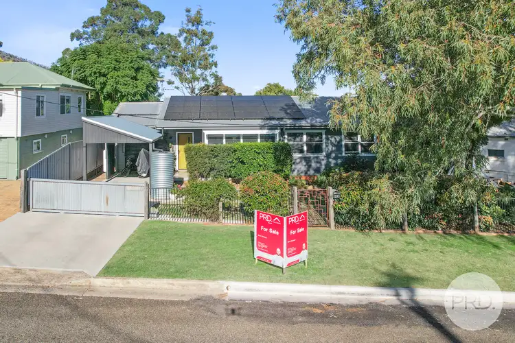 27 Chelmsford Street, Tamworth NSW 2340