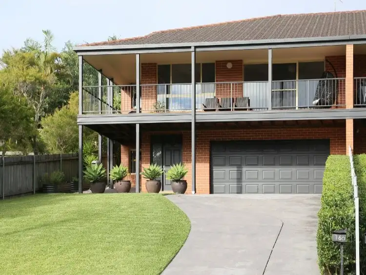 16a Merinda Avenue, Sapphire Beach NSW 2450