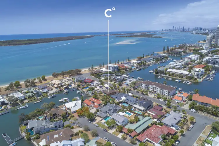 9 Jennifer Avenue, Runaway Bay QLD 4216