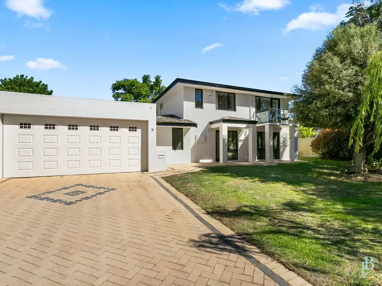 9 Greenock Avenue, Como WA 6152