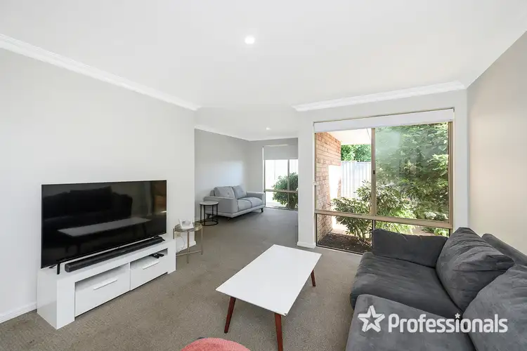 Sixth view of Homely house listing, 8A Corrie Court, Kingsley WA 6026