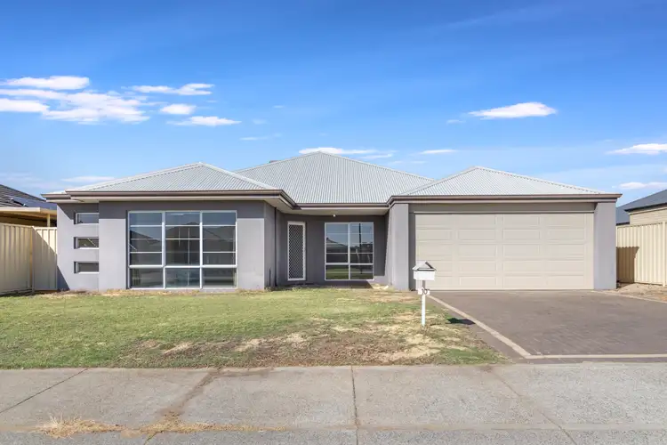 10 Shelley Street, Dalyellup WA 6230
