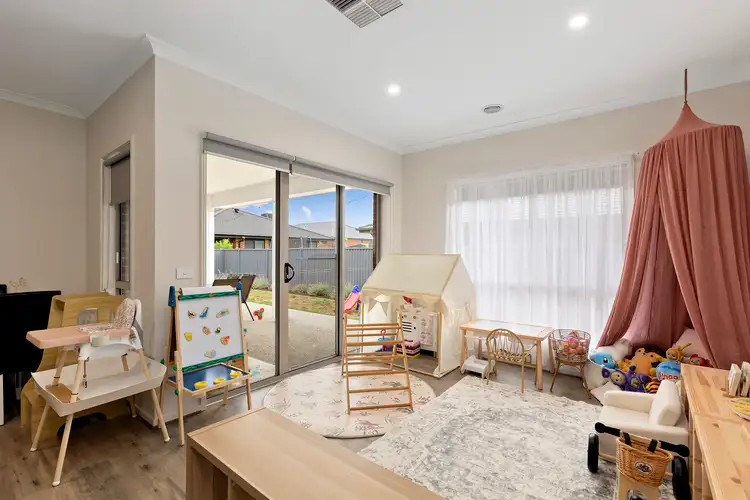Fourth view of Homely house listing, 17 Lugano Avenue, Alfredton VIC 3350
