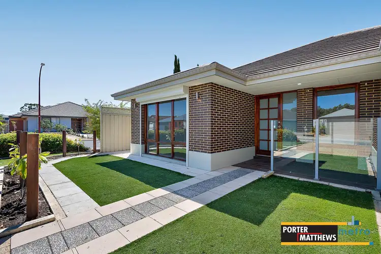 Fifth view of Homely house listing, 10 Balyat Way, Wattle Grove WA 6107