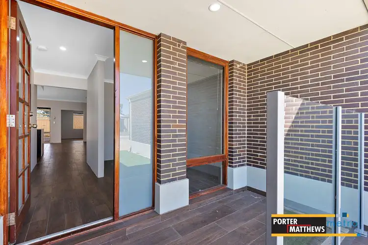 Sixth view of Homely house listing, 10 Balyat Way, Wattle Grove WA 6107