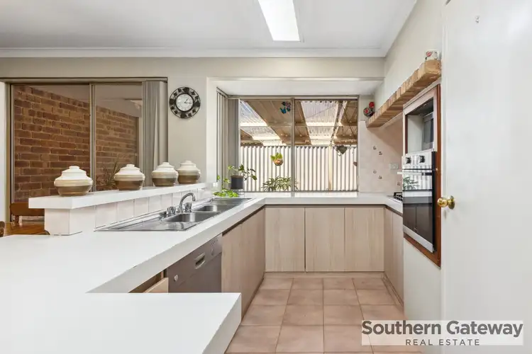 Sixth view of Homely house listing, 5 Cromer Gardens, Parmelia WA 6167