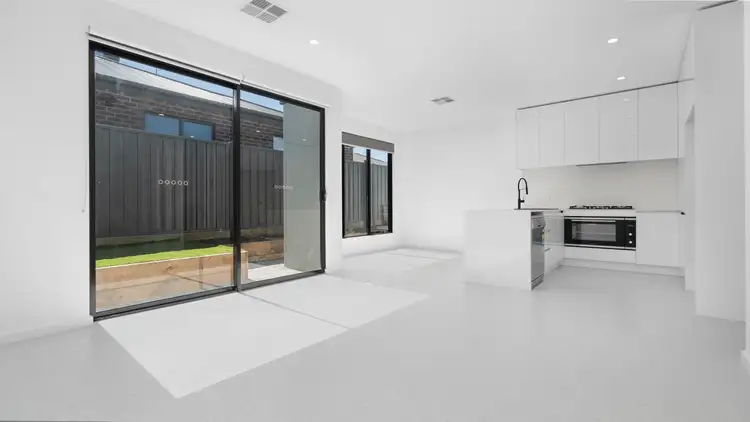 Fifth view of Homely house listing, 8 Selene Way, Greenvale VIC 3059