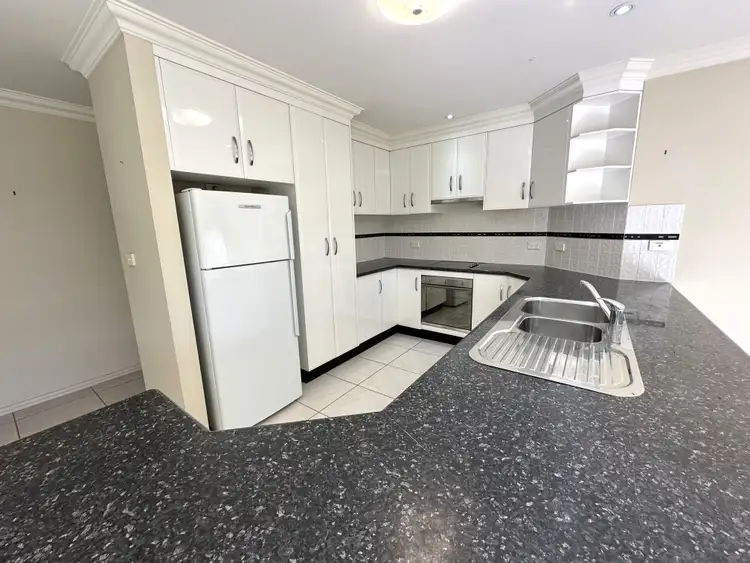 Fourth view of Homely house listing, 7 Hayden Place, Young NSW 2594