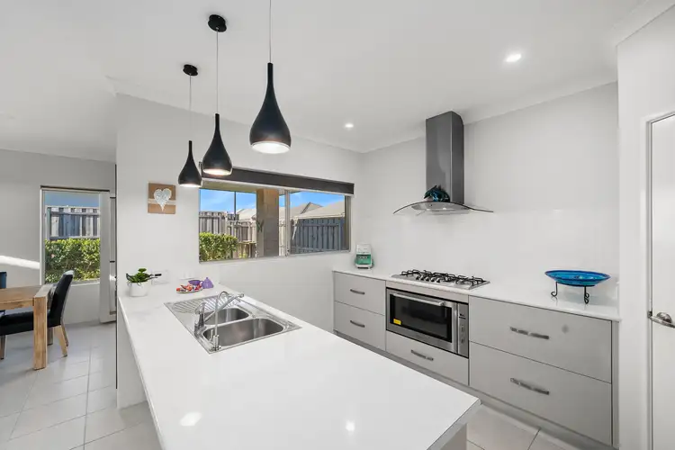 Second view of Homely house listing, 8 Teneriffe Rise, Halls Head WA 6210
