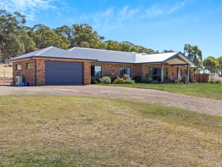 Second view of Homely house listing, 92 Lakeside Drive, Chesney Vale VIC 3725