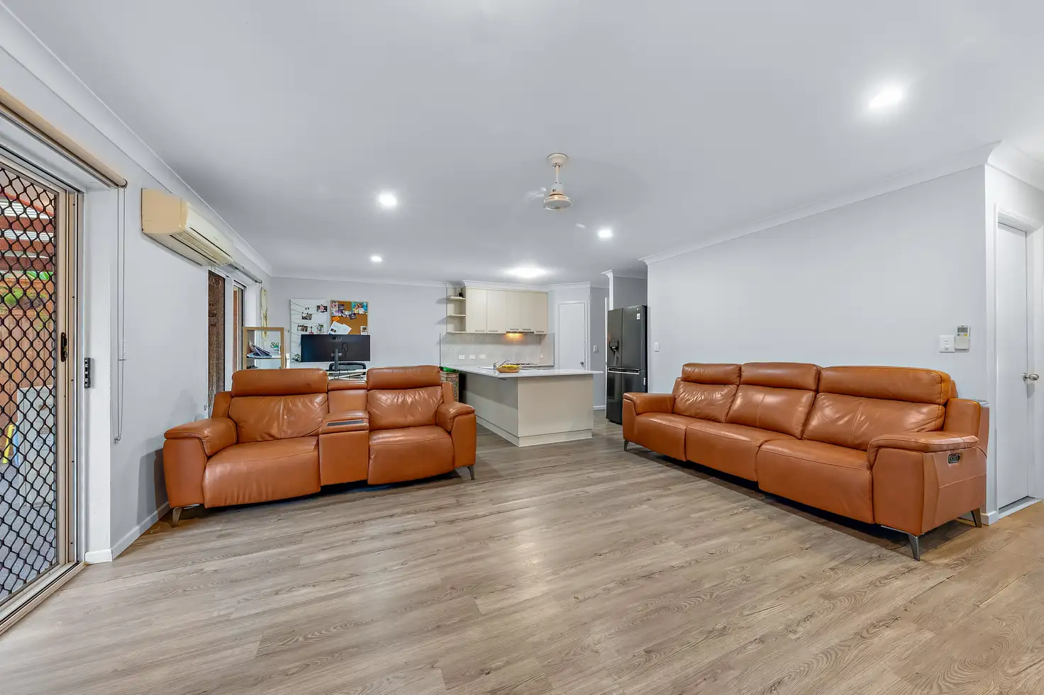 Main view of Homely semi-detached listing, 1/11 Sunset Drive, Jubilee Pocket QLD 4802