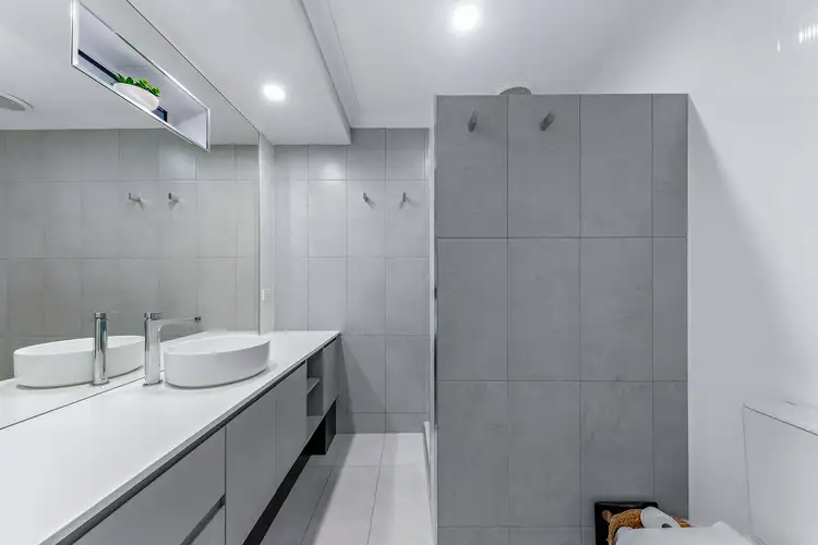 Fourth view of Homely semi-detached listing, 1/11 Sunset Drive, Jubilee Pocket QLD 4802