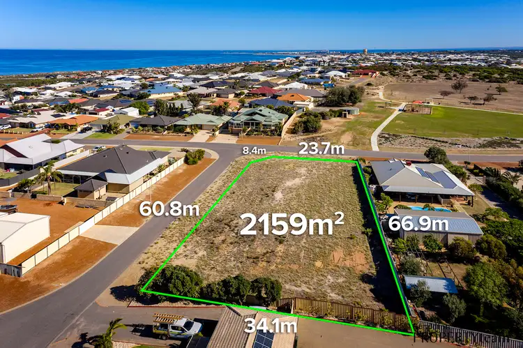 1 Shearwater Close, Wandina WA 6530