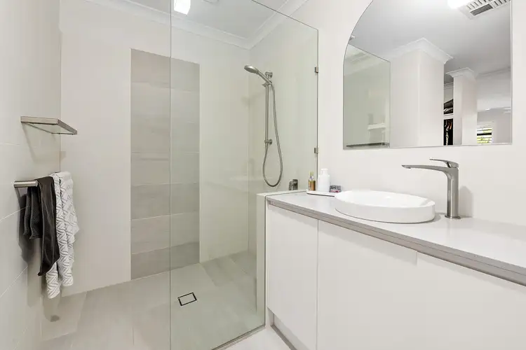 Seventh view of Homely house listing, 40 Normanby Bend, Success WA 6164