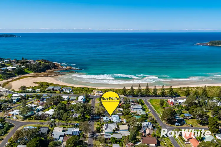 8 Iluka Street, Broulee NSW 2537
