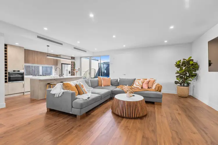 Fifth view of Homely townhouse listing, 2/8 Canberra Street, Carrum VIC 3197