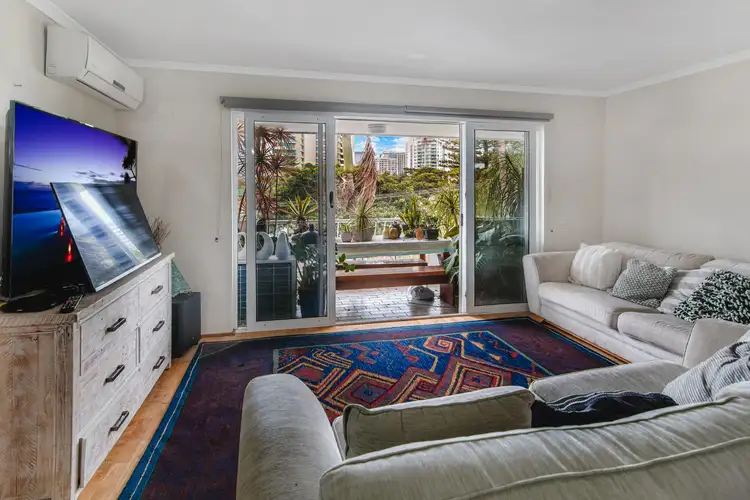 42/6 Cannes Avenue, Surfers Paradise QLD 4217