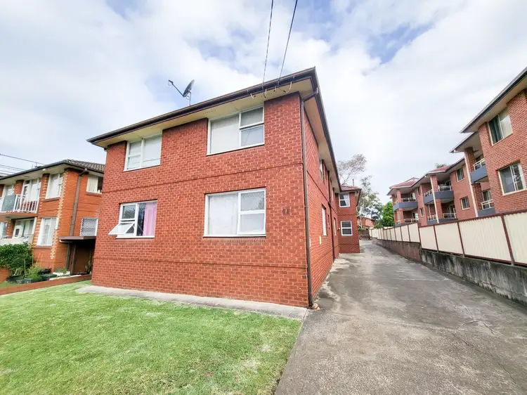 88 Clissold Parade