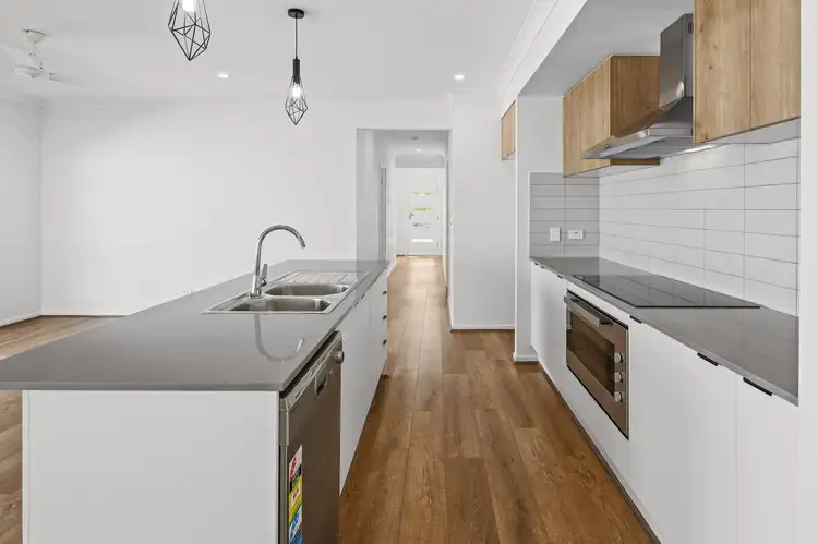 Fifth view of Homely house listing, 4 Pansy Street, Ripley QLD 4306