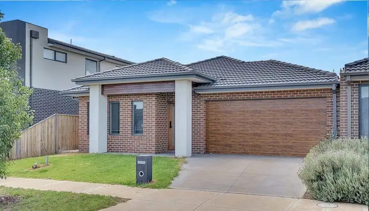 Second view of Homely house listing, 20 Juliete Street, Strathtulloh VIC 3338