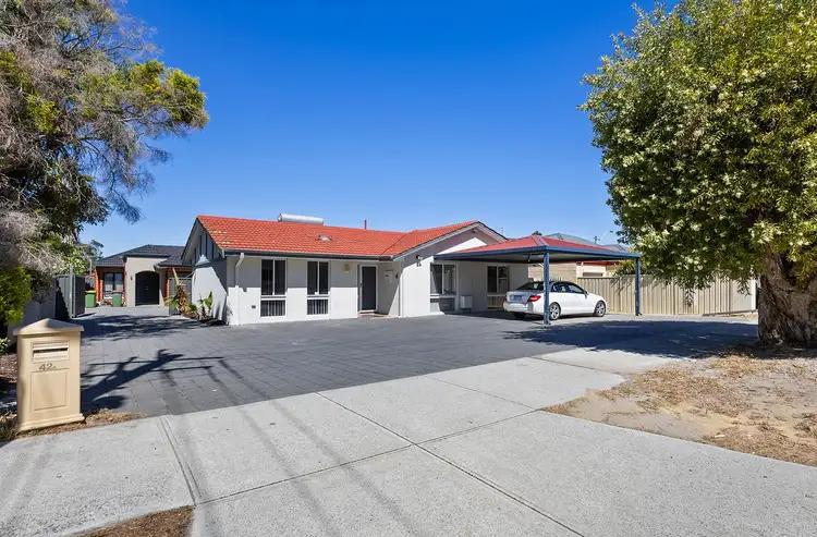 42 Morley Drive, Morley WA 6062