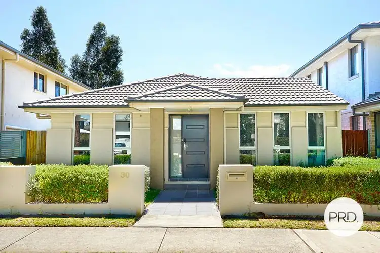 30 Lakeview Drive