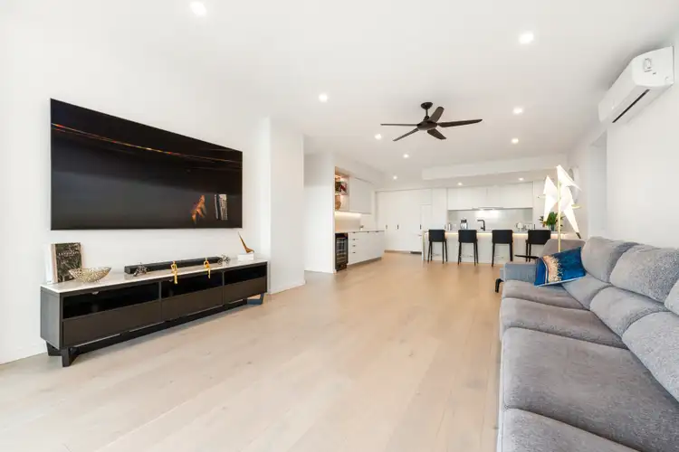 Fifth view of Homely apartment listing, 809/256 Stanhill Drive, Chevron Island QLD 4217