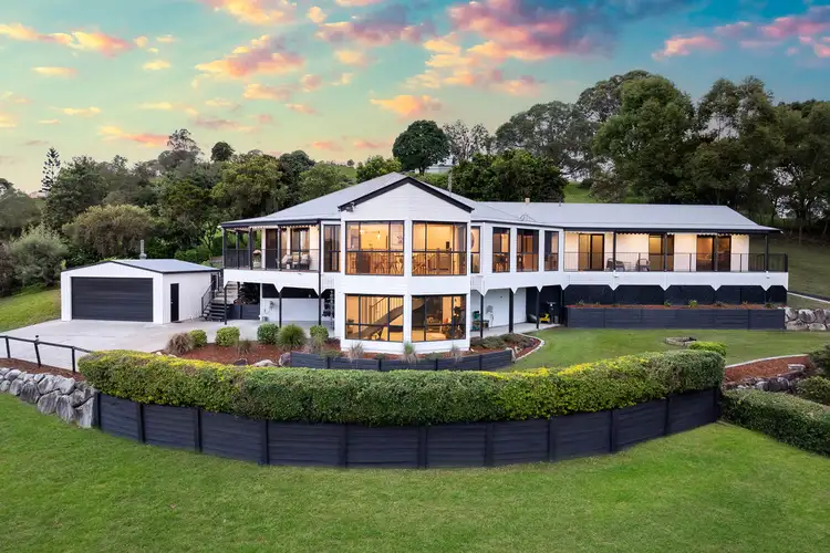 12 Oak Court, Carters Ridge QLD 4563
