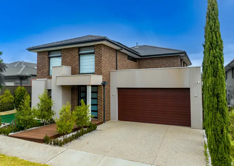 8 Crystal Road, Cobblebank VIC 3338