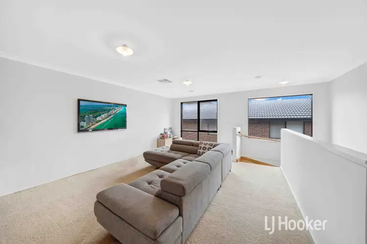 Seventh view of Homely house listing, 8 Crystal Road, Cobblebank VIC 3338
