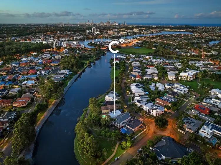 6 Port Peyra Crescent, Varsity Lakes QLD 4227