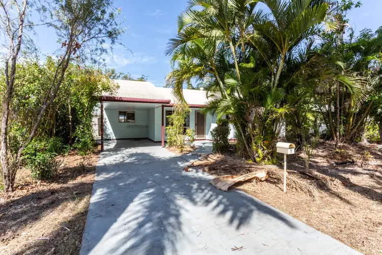 7 Grace Avenue, Cannonvale QLD 4802