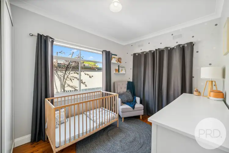 Fifth view of Homely house listing, 4 The Boulevarde, Kooringal NSW 2650