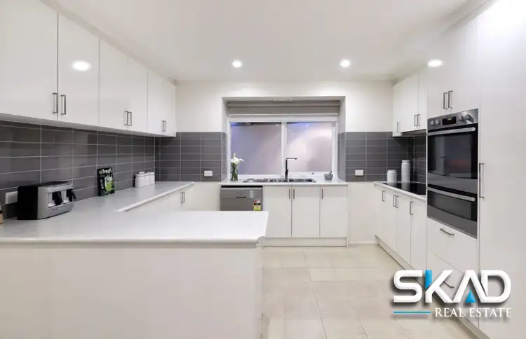 Fourth view of Homely house listing, 7 Ipswich Place, Craigieburn VIC 3064
