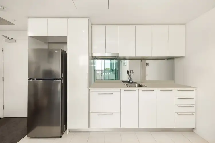 Third view of Homely unit listing, 10404/8 Harbour Road, Hamilton QLD 4007