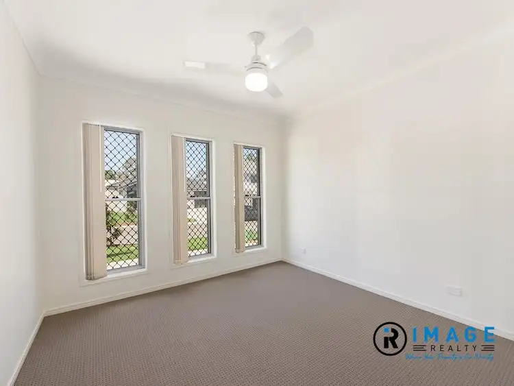 Fifth view of Homely semi-detached listing, 5 Sunrise Court, Loganlea QLD 4131
